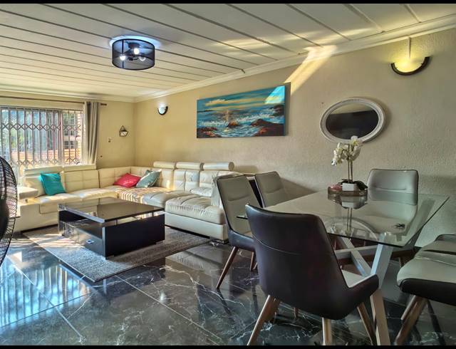 2 BEDROOM DUPLEX FOR SALE IN BLACKHEATH
